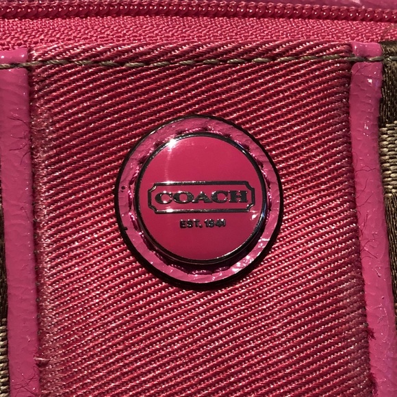 Coach brown and pink shoulder bag with adj strap - Picture 6 of 8